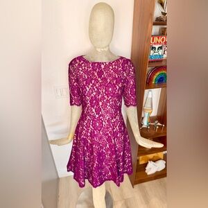 ML Monique Lhuillier Purple/Cream Lace 3/4 Length Sleeve Aline Dress. Size 4